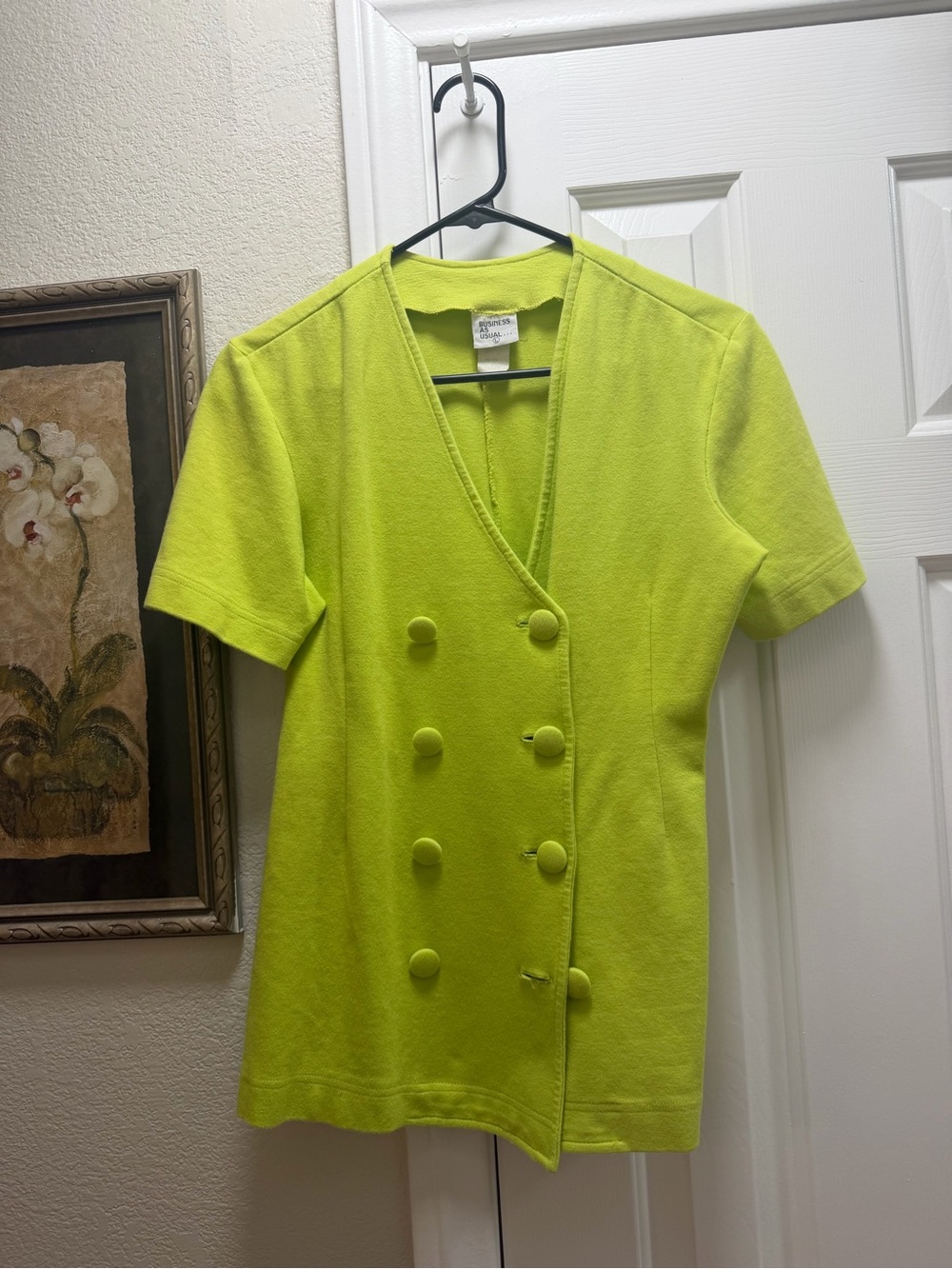 St. John Collection Lime Green Short-Sleeve Double-Breasted Top